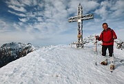 42 Cima Grem (2049 m.) con Menna ed Arera